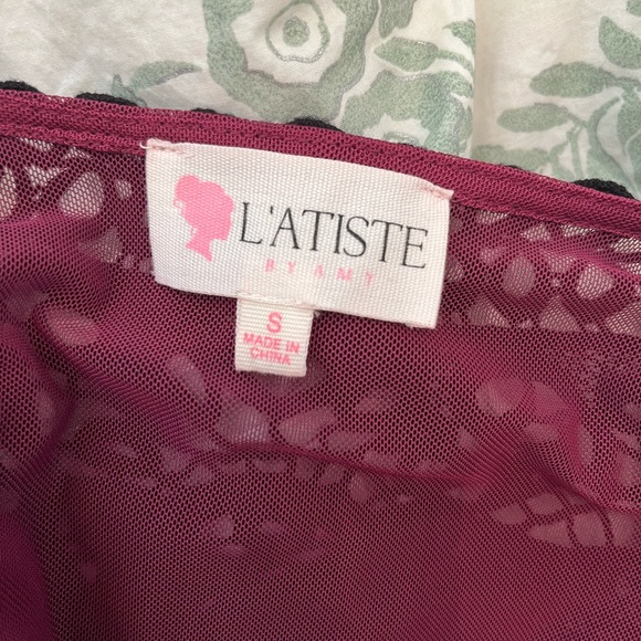 Burgundy Lace Blouse - Picture 2 of 9